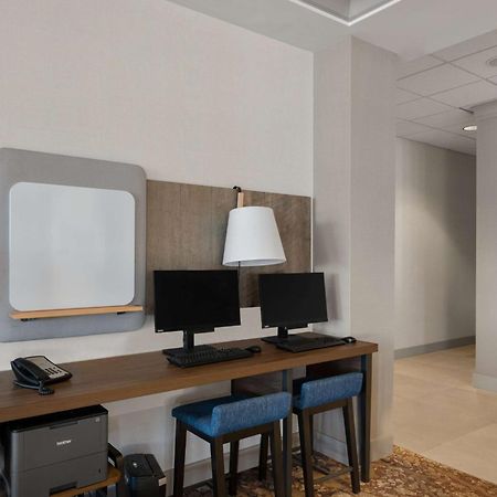Hilton Garden Inn Omaha East/קאונסיל בלאפס מראה חיצוני תמונה