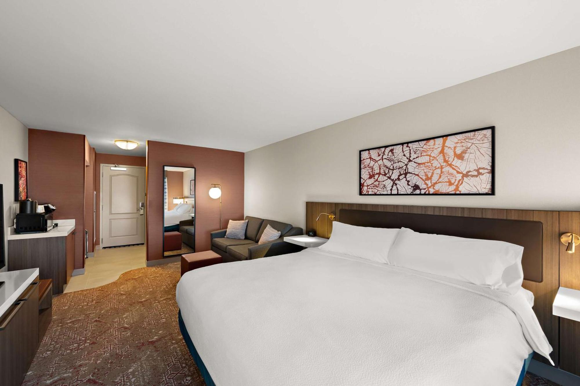 Hilton Garden Inn Omaha East/קאונסיל בלאפס מראה חיצוני תמונה
