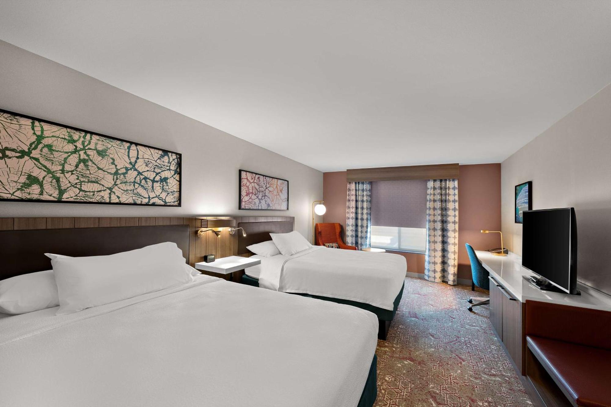 Hilton Garden Inn Omaha East/קאונסיל בלאפס מראה חיצוני תמונה