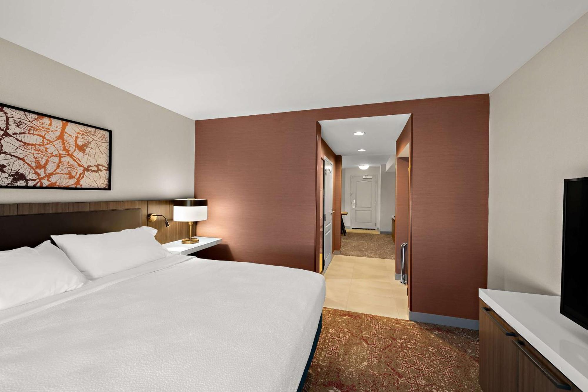 Hilton Garden Inn Omaha East/קאונסיל בלאפס מראה חיצוני תמונה